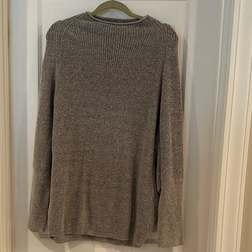 New Directions Heather Gray Knit Top